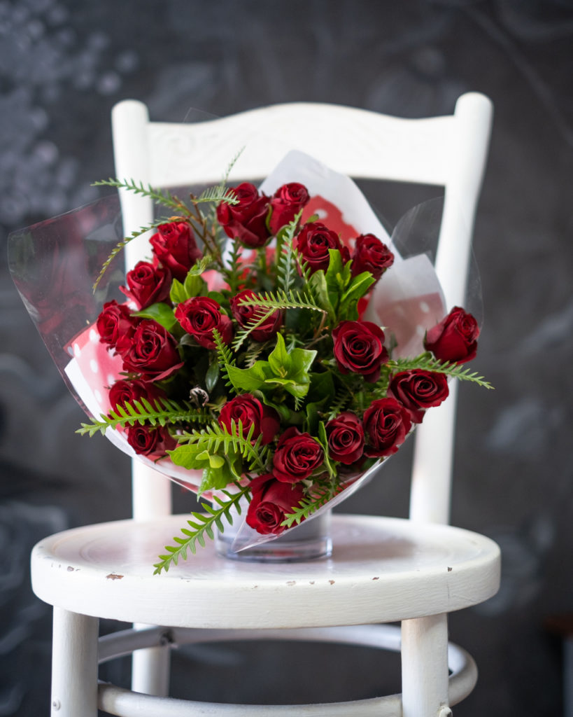 Pes Red Roses Red Roses - Flowers PE